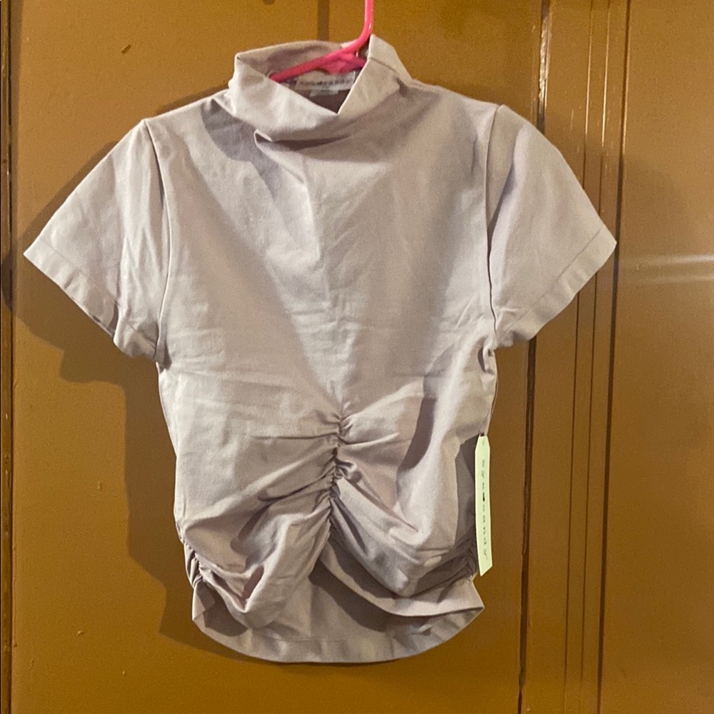Elegant Women's Pink Ruched Top